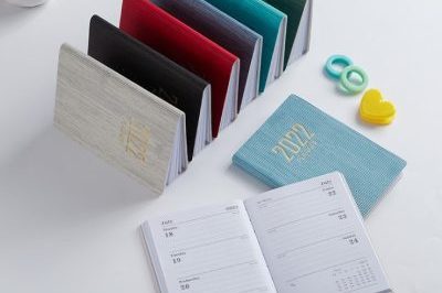 Creative small creative english pocket calendar (4)